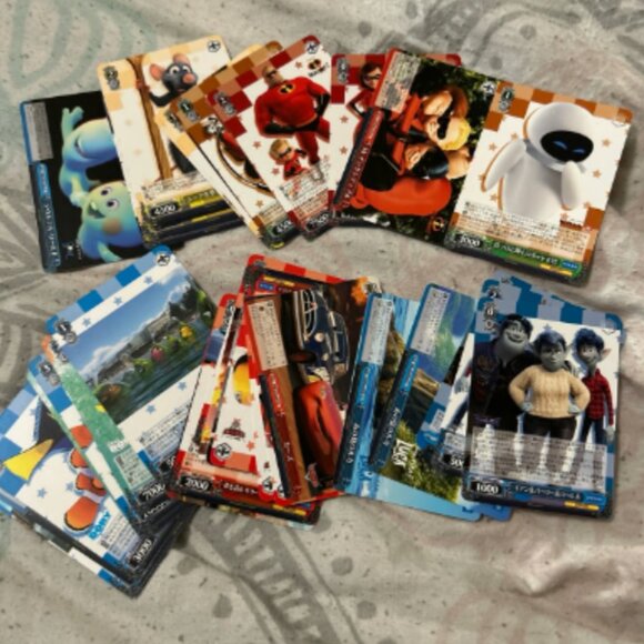 Disney Weiss Schwarz 40 Card Lot Disney Pixar Cars Incredibles Wall-E & More - Picture 1 of 1